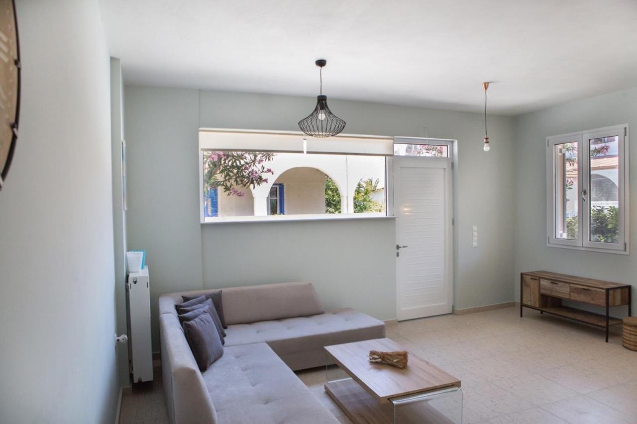 Manolatos Apartment Kefalonia Lixouri Exterior photo